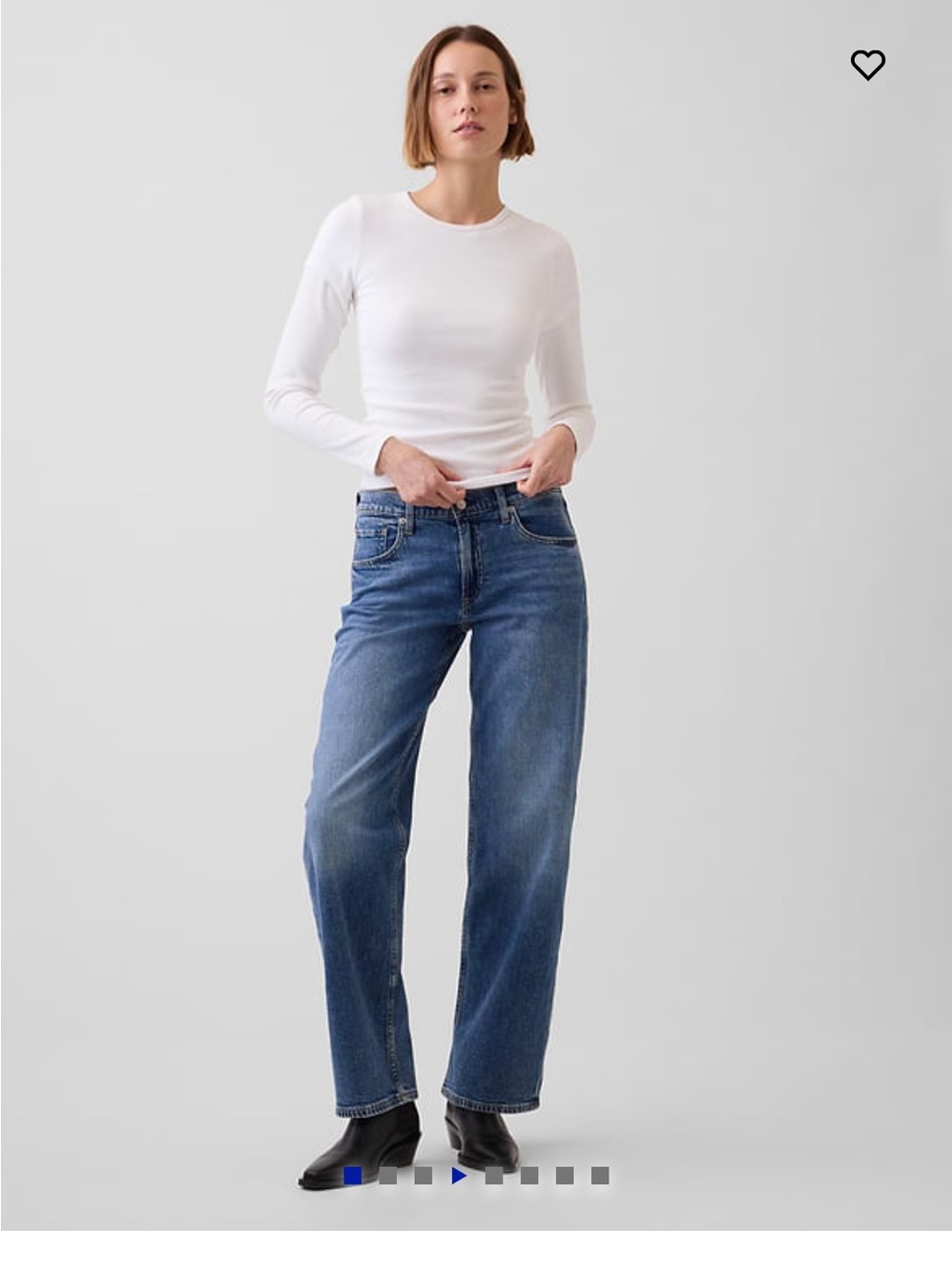 GAP 90’s Loose Low Rise Jeans in Medium Wash